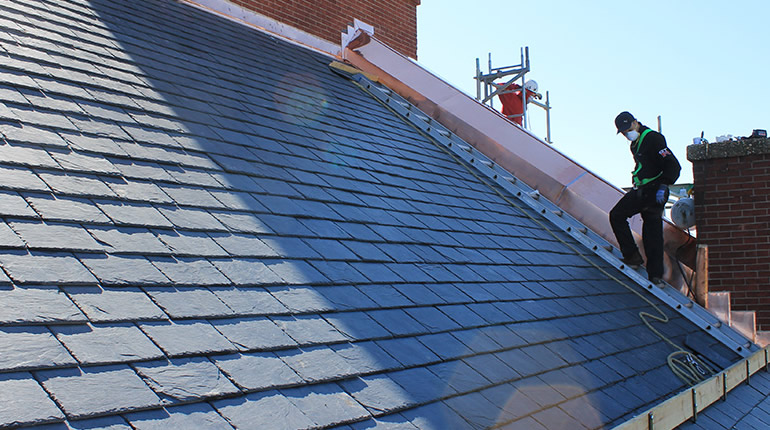 Slate roof reapirs in London, Surrey and Berkshire